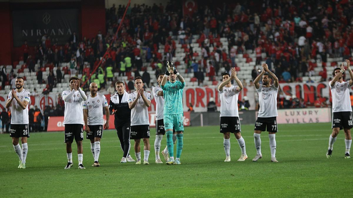 Maç Sonucu: Antalyaspor 1-3 Beşiktaş