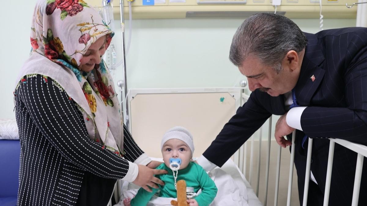 Bakan Koca, stanbul Baclar Eitim ve Aratrma Hastanesi'ni ziyaret etti 