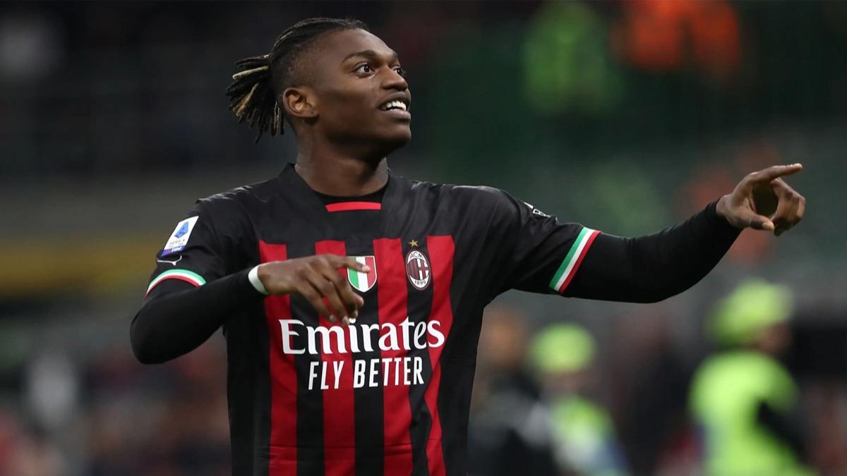 Milan, Rafael Leao ile szleme yeniliyor