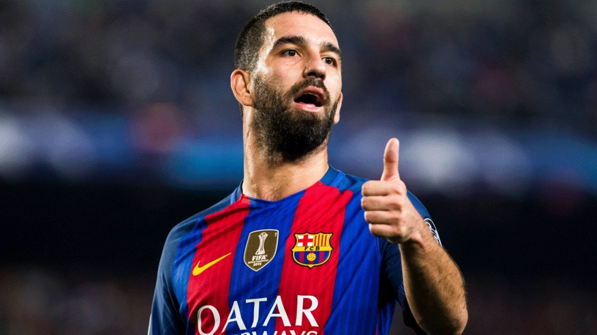 Barcelona'ya 'Arda Turan' cezas! Transferde kural ihlali  