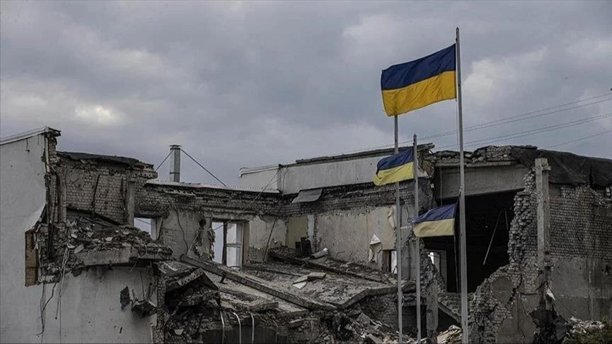 Ukrayna: Rusya Kiev'e hava saldrs dzenledi