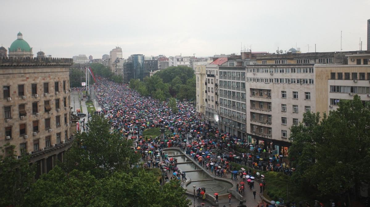 Belgrad'da ''Srbistan iddete kar'' temal gsteri dzenlendi