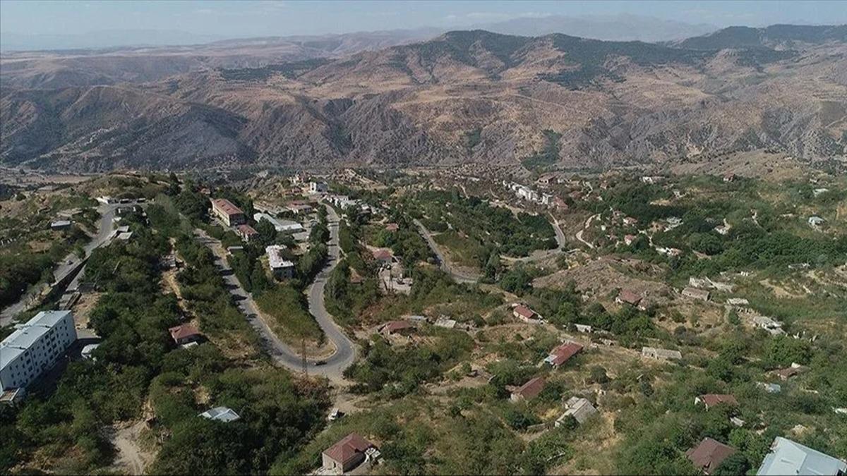 Ermenistan igalinden kurtarlan Lan'a Azerbaycanllarn dnleri balad