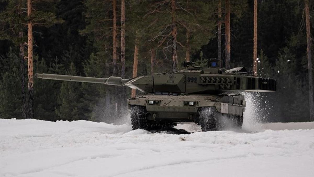 Rusya, Ukrayna'nn Alman retimi 8 Leopard tankn yok ettiini duyurdu