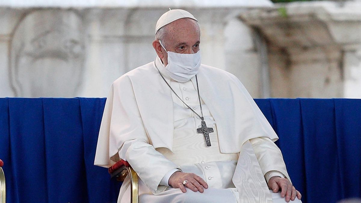 Papa Francis hastaneye kaldrld 