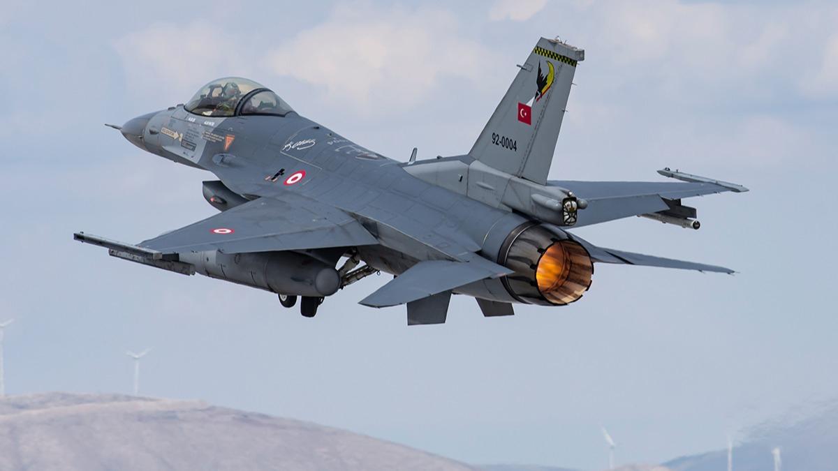 Tarihin en by olacak: Trk F-16'lar Avrupa semalarnda 