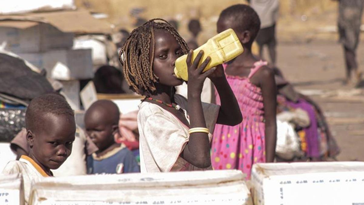 Sudan'da 13,6 milyon ocuun insani yardma muhta olduu akland 