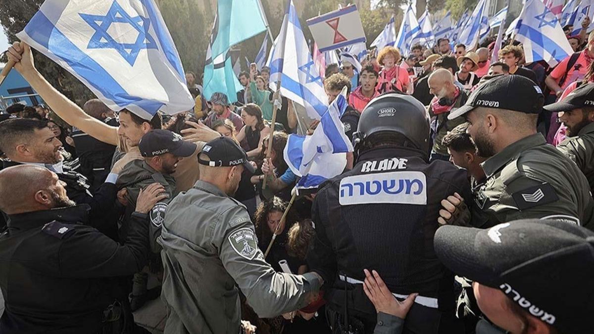 srail'de protestolarn 23. haftasnda halk yine meydanlarda