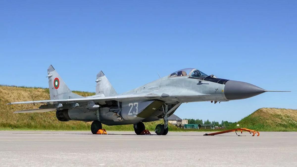 Bulgaristan: Ukrayna'nn MiG-29 talebi yok