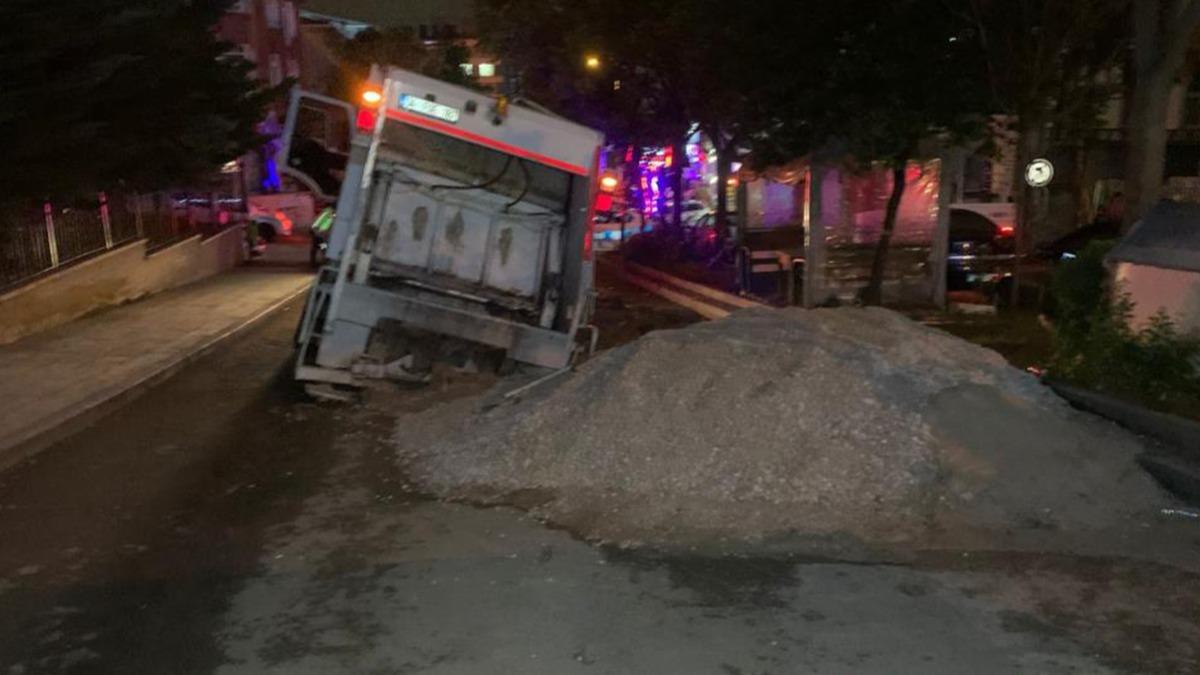 Ankara'da amura saplanan p kamyonu iilerin zerine devrildi