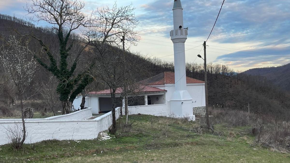 Yunanistan'dan Bat Trakya'daki cami saldrsna knama
