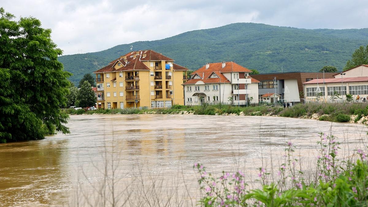 Srbistan'da sel felaketi! 42 noktada OHAL ilan edildi