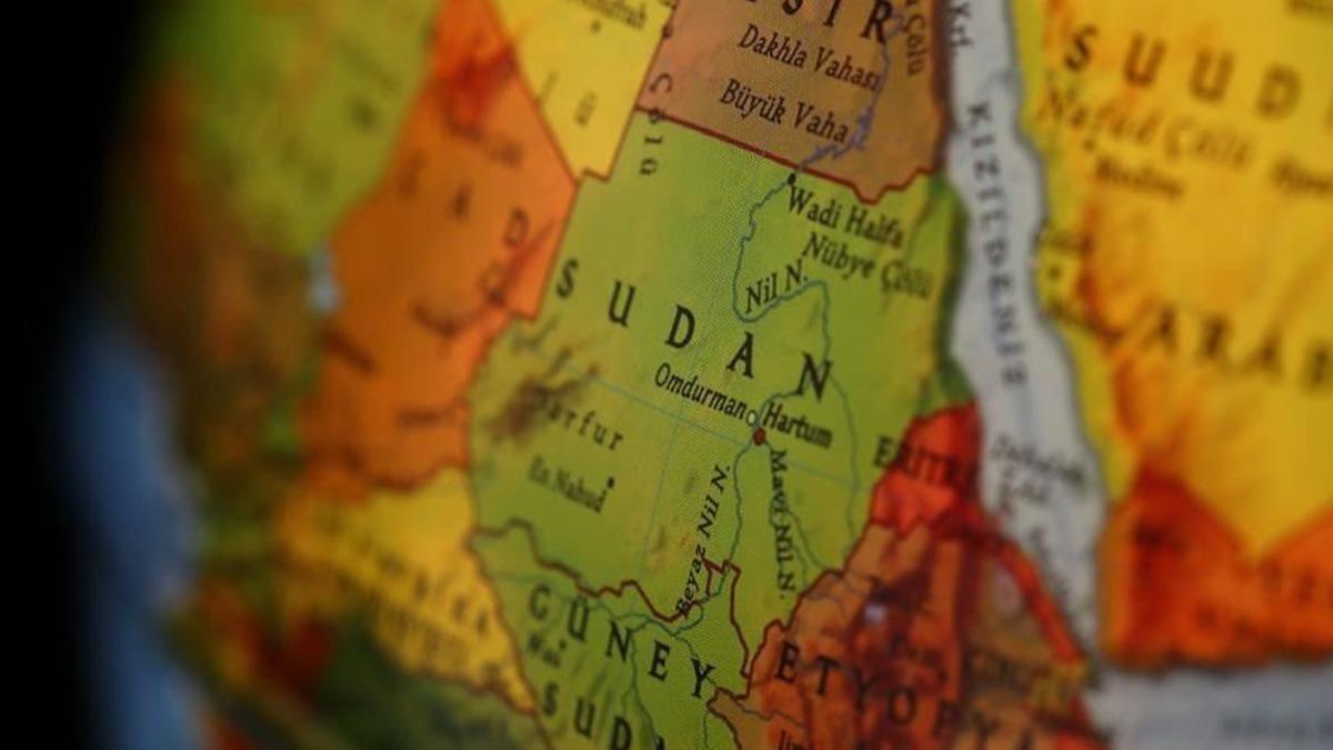 Katar ve Msr'dan atmalarn yaand Sudan'a insani yardm
