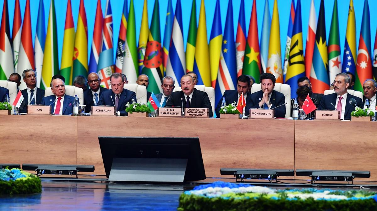 Aliyev'den toplantya damga vuran ar: Fransa, smrge gemii ve soykrm eylemleri iin zr dilemeli