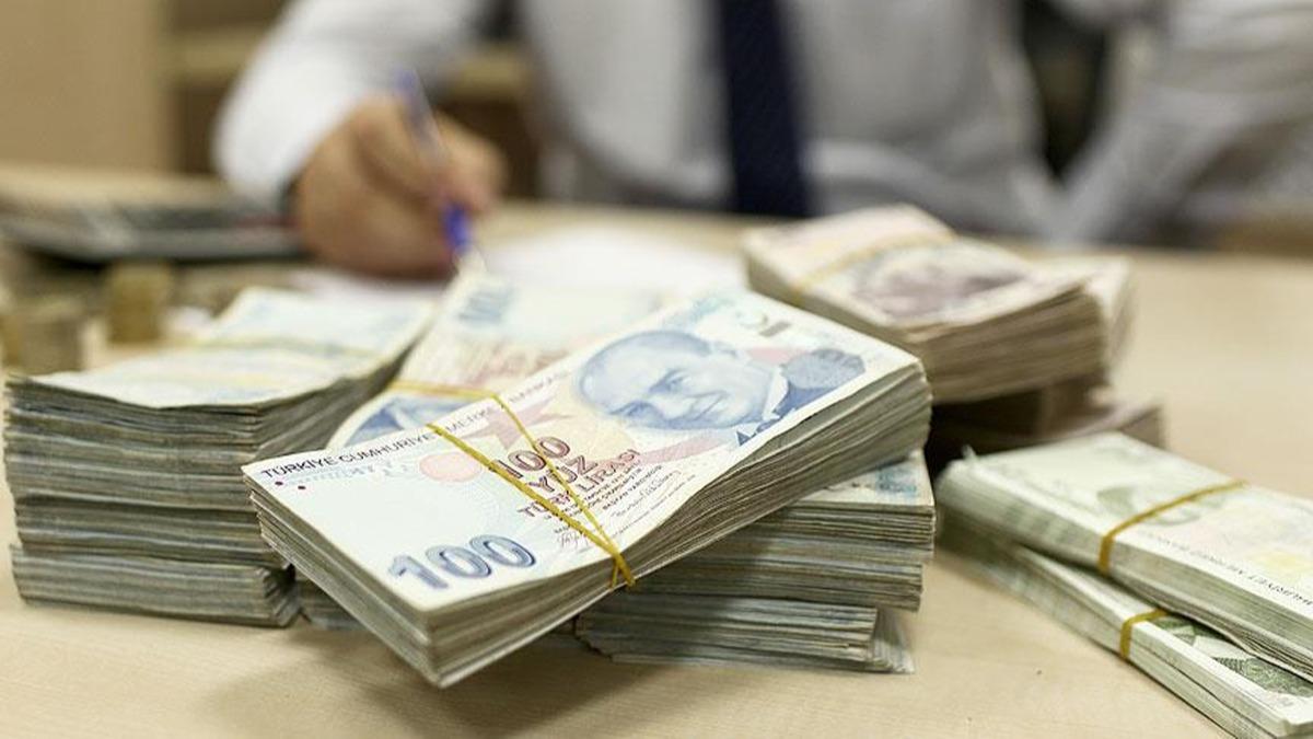 Trk lirasyla d ticaret hacmi yln ilk yarsnda 349,5 milyar liray buldu