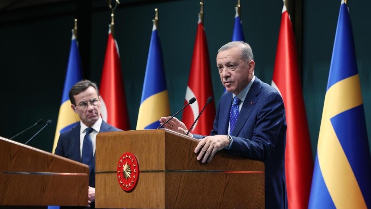 Dnya, Bakan Erdoan'n sve kn konuuyor: Stockholm zerindeki basky artrd