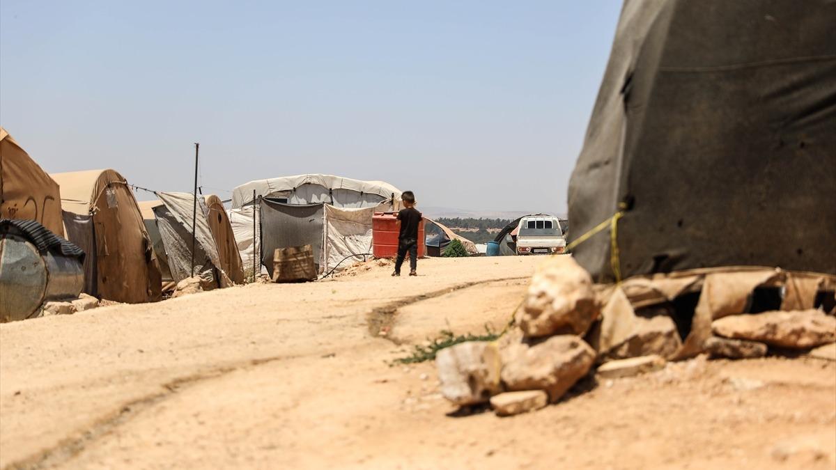 dlib'de kamplardaki siviller, BM yardmlarnn kesilmesi halinde ''felaket'' olacan belirtti