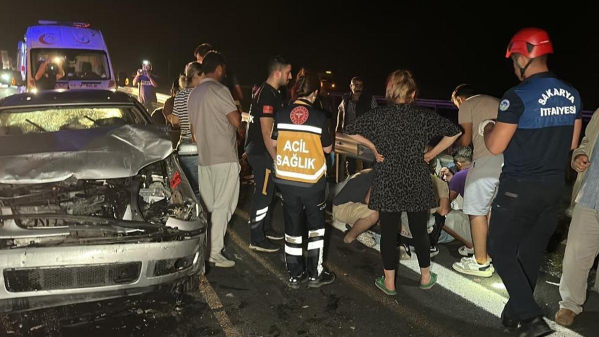 Anadolu Otoyolu'nda zincirleme trafik kazas! 14 yaral