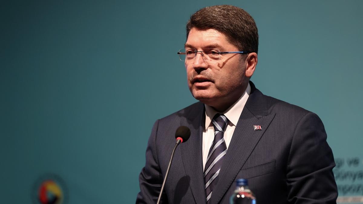 Bakan Tun'tan yeni anayasa mesaj: nsan Haklar Eylem Plan hazrlmz var