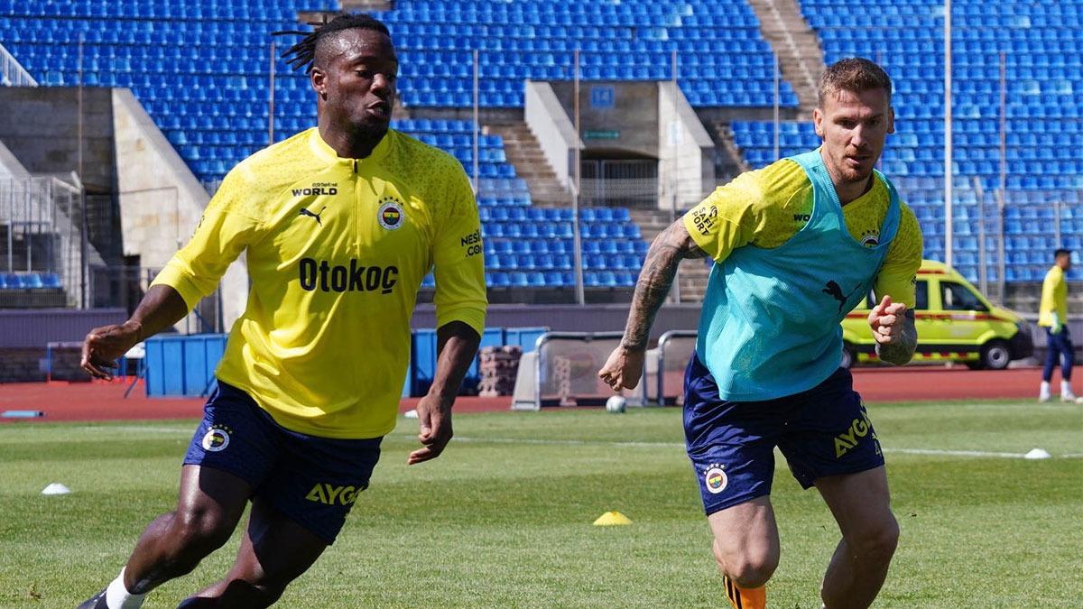 Fenerbahe yeni sezon mesaisini srdryor