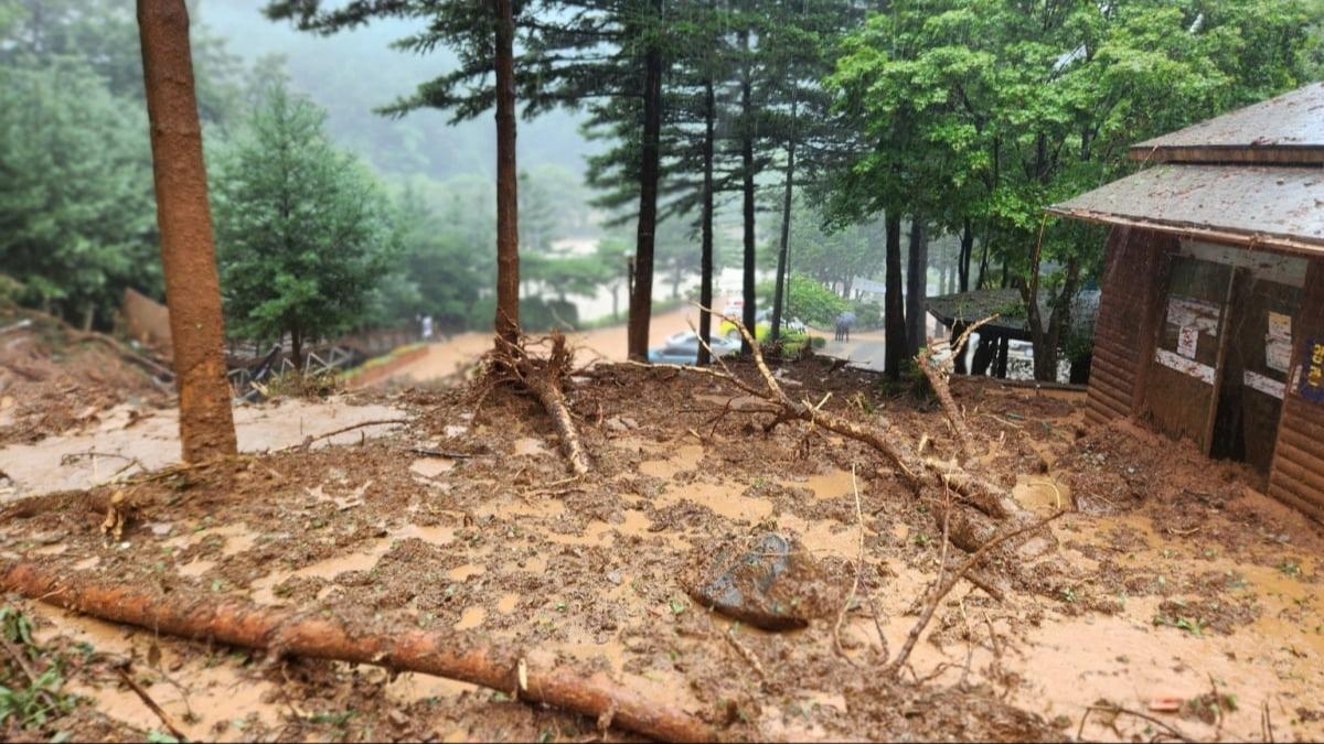 Gney Kore'de yaanan felakette 21 kii hayatn kaybetti