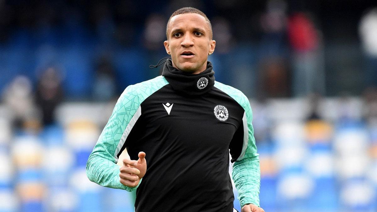 stanbul'a geliyor! Fenerbahe, Rodrigo Becao ile anlat