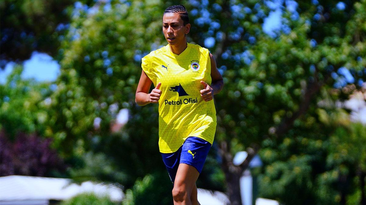 Fenerbahe Kadn Futbol Takm hazrlklara balad