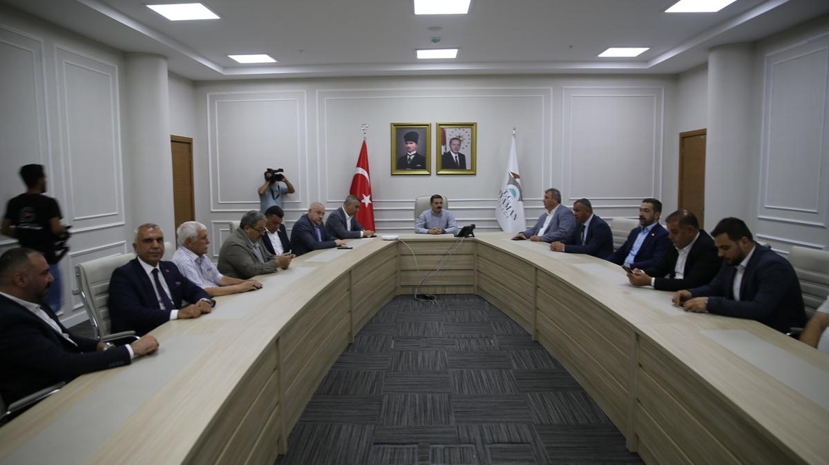 MHP heyetinden deprem blgesi Adyaman'a ziyaret