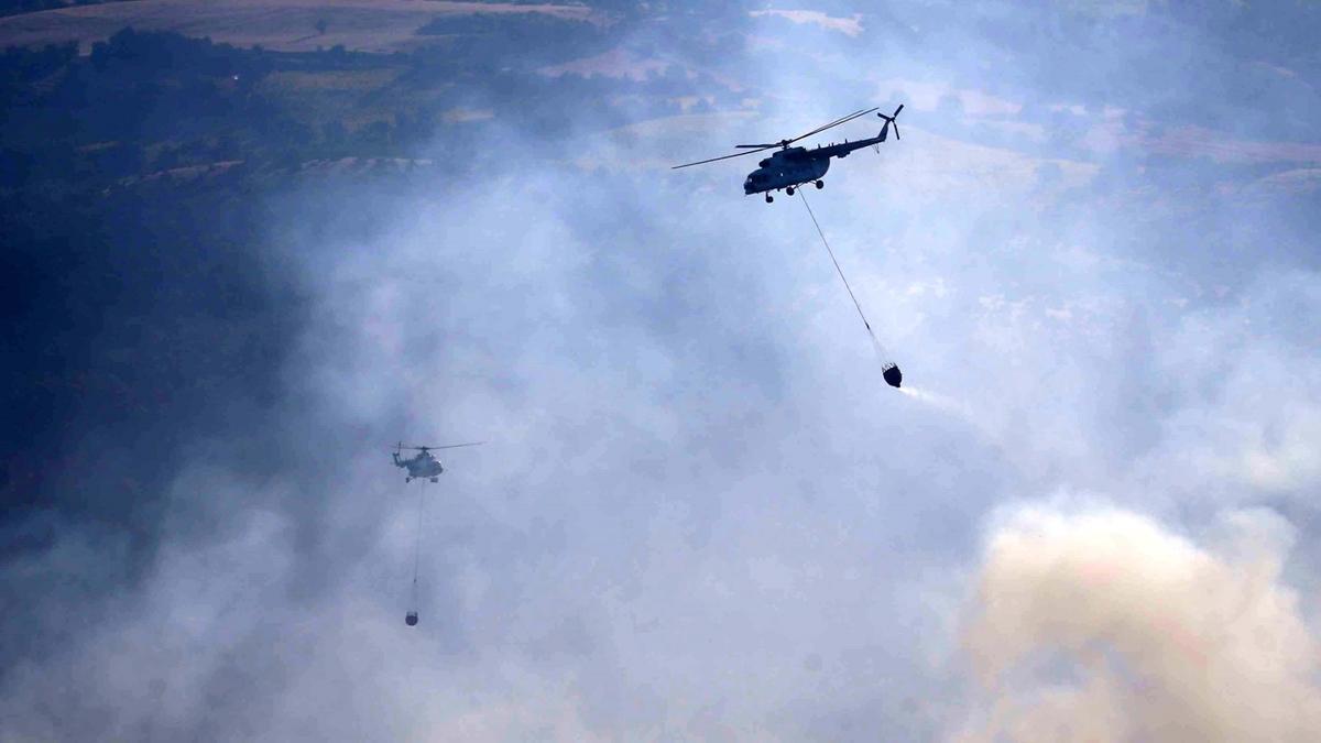 MSB'den anakkale yangnna helikopter destei 