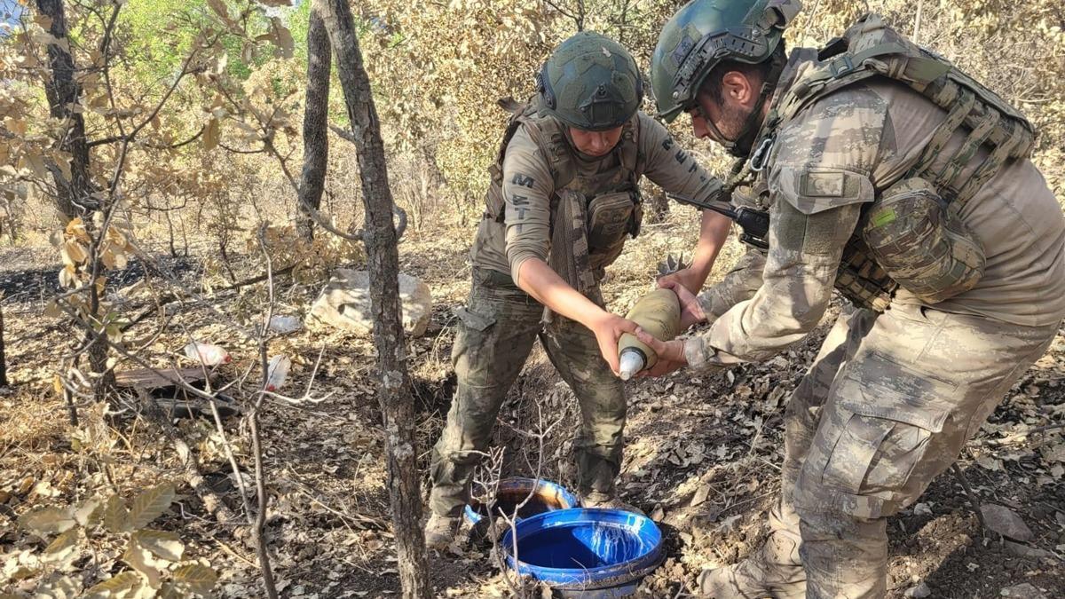Pene-Kilit Operasyonu blgesinde PKK'ya ait mhimmat ve silah ele geirildi