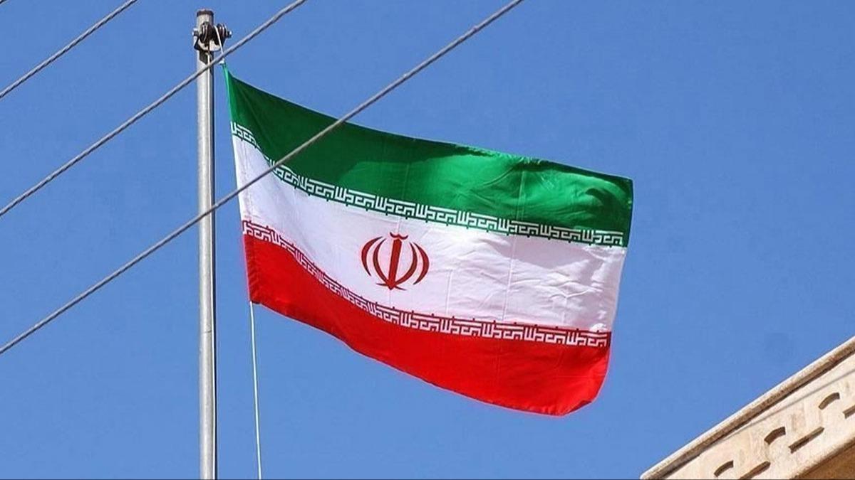 ran'da ilan edilen tatil Tahran sokaklarn bo brakt