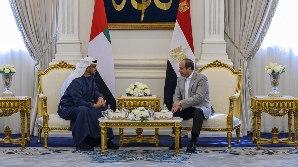 BAE Devlet Bakan Al Nahyan, Msr Cumhurbakan Sisi ile bir araya geldi