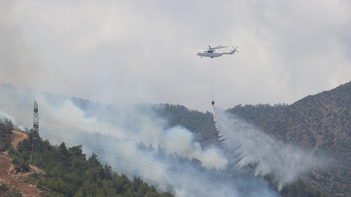 Hatay'da orman yangn! Havadan ve karadan mdahaleyle kontrol altna alnd