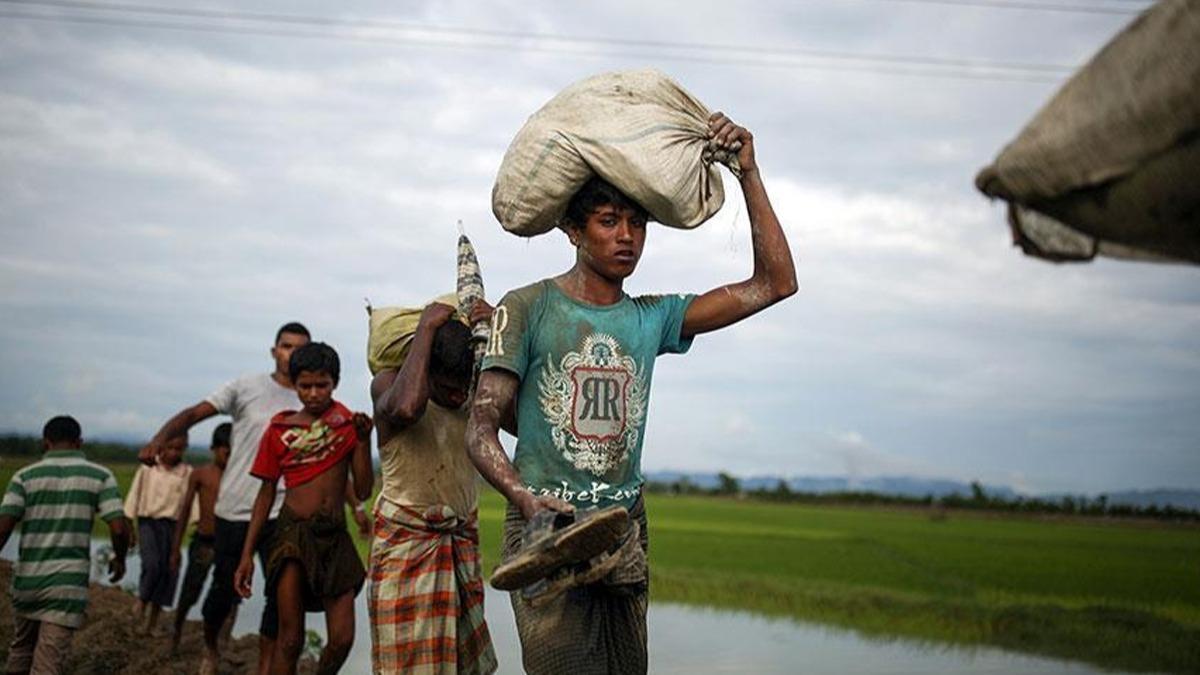 Myanmar'da 60 bin kii yerinden oldu 