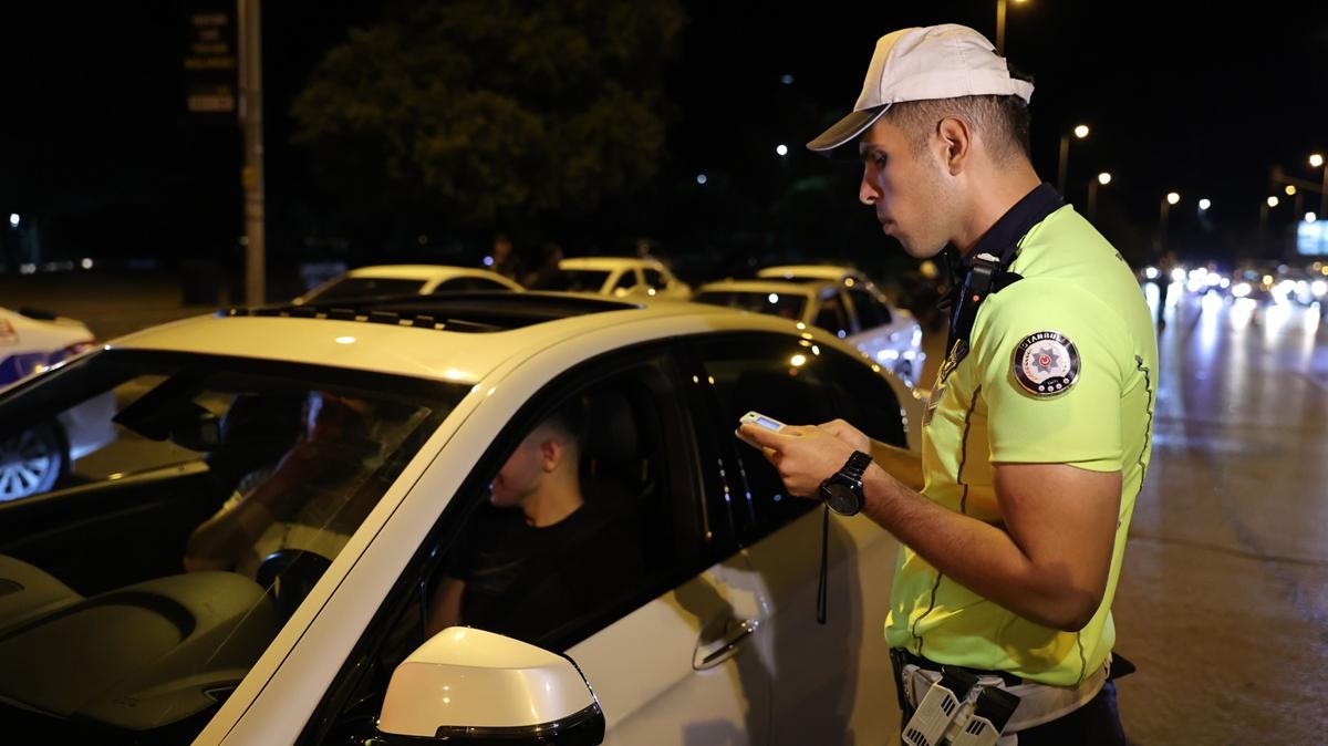 stanbul'daki denetimlerde srclere 704 bin 432 lira ceza kesildi