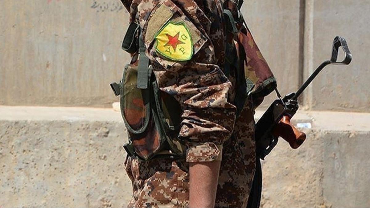 stanbul'da yakalanmlard: YPG'li terristlerin krsaldaki fotoraflar ortaya kt