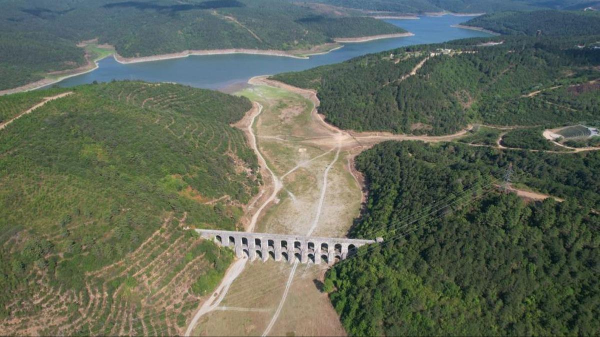 stanbul'da barajlar alarm veriyor: Son 9 yln en dk su seviyesi