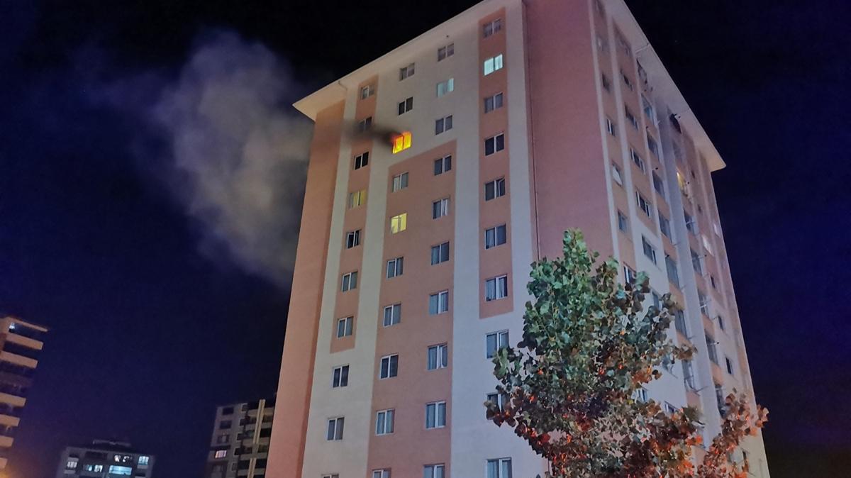 Kastamonu'da korkutan yangn! Apartman sakinleri tahliye edildi