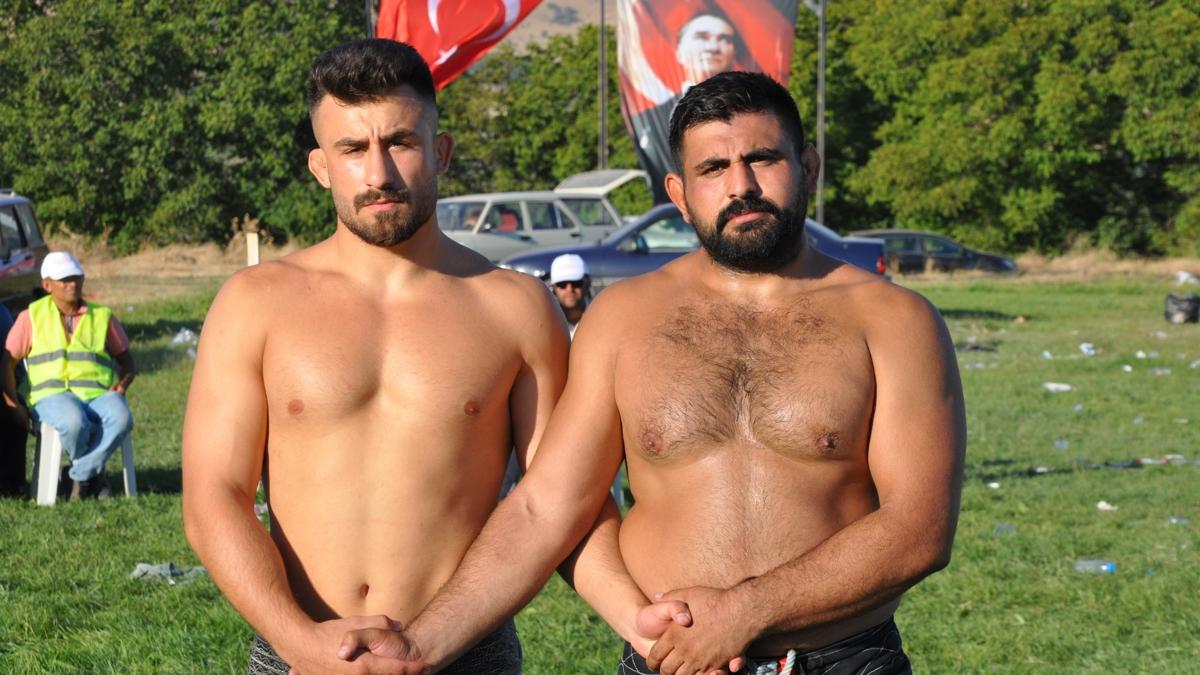 Karakucak Greleri'nde bapehlivan Erhan Yaylac