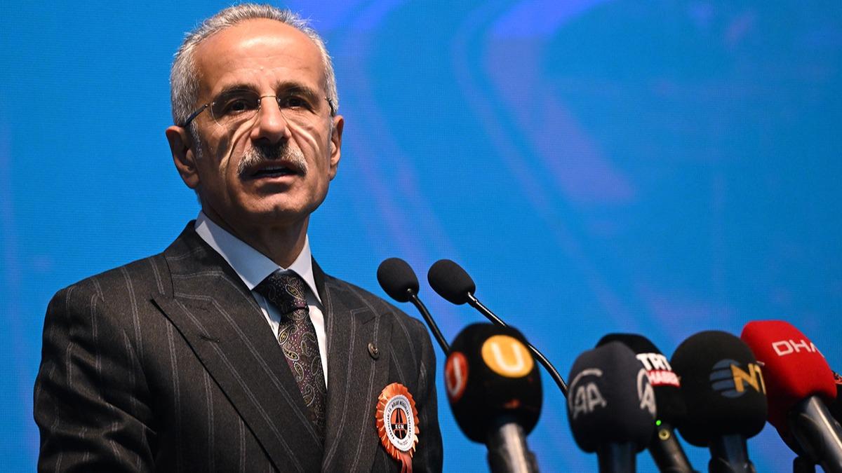 Bakan Uralolu, Maltal mevkida ile grt