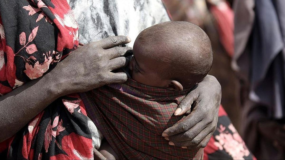 BM'den vahim aklama: Mali'de 200 bin ocuk alktan lebilir