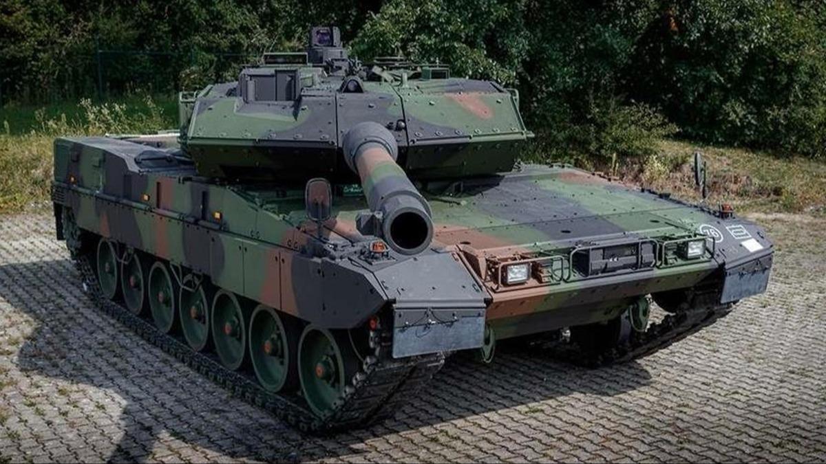 Danimarka'dan Ukrayna'ya Leopard tank destei