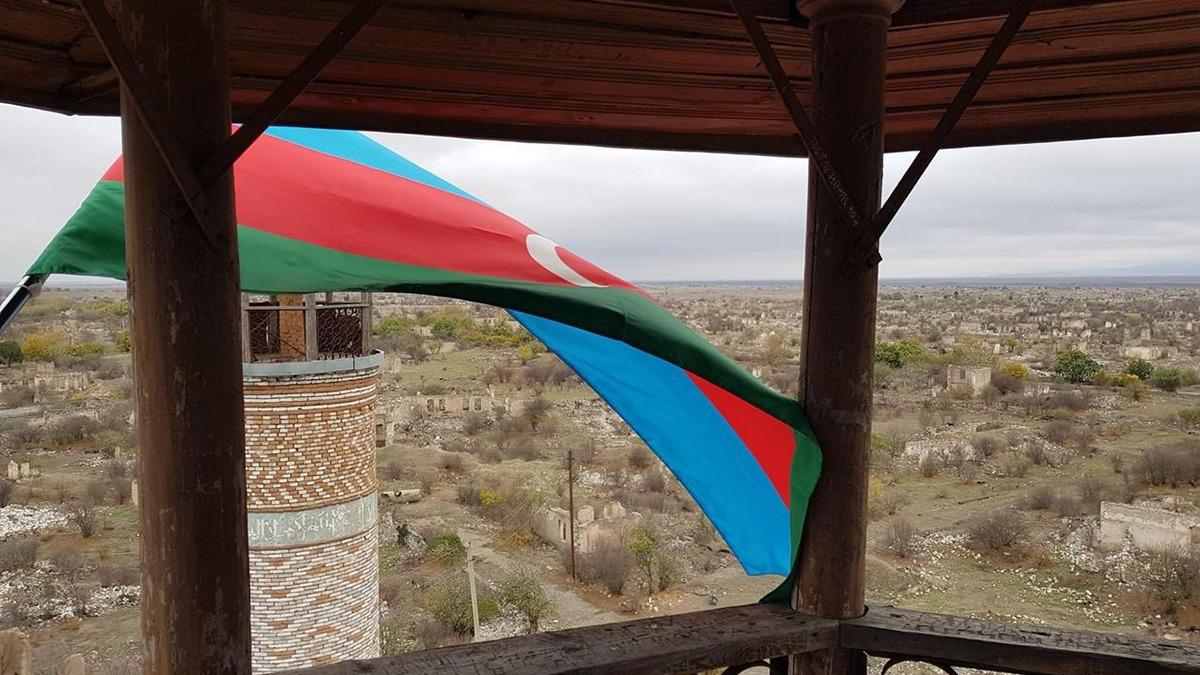 Azerbaycan'dan szde seime sert tepki: Toprak btnlne saldr niteliinde bir hareket