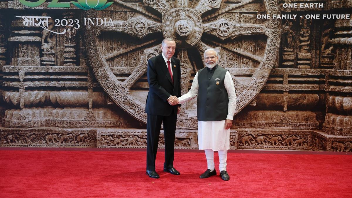 Modi: G20 Liderler Zirvesi bildirisinde ''fikir birliine'' varld