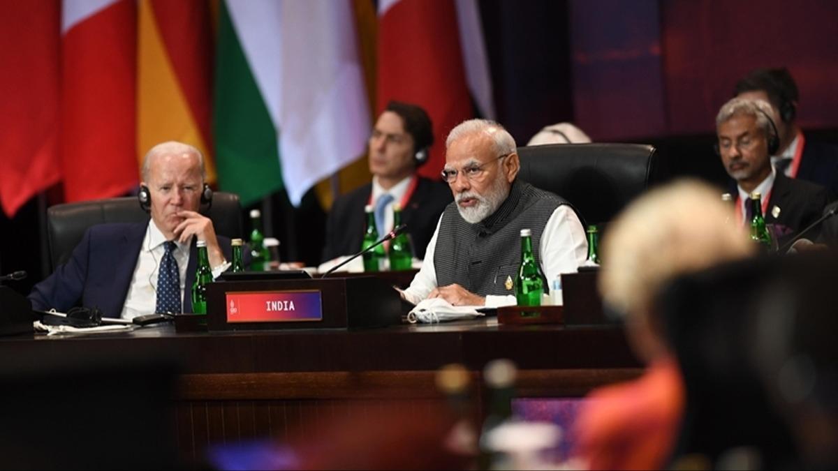 Modi'den Hindistan-Orta Dou-Avrupa Ekonomik Koridoru aklamas