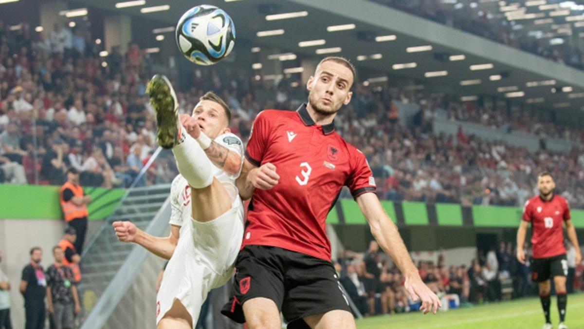 Arnavutluk'tan Polonya'ya 2 gol