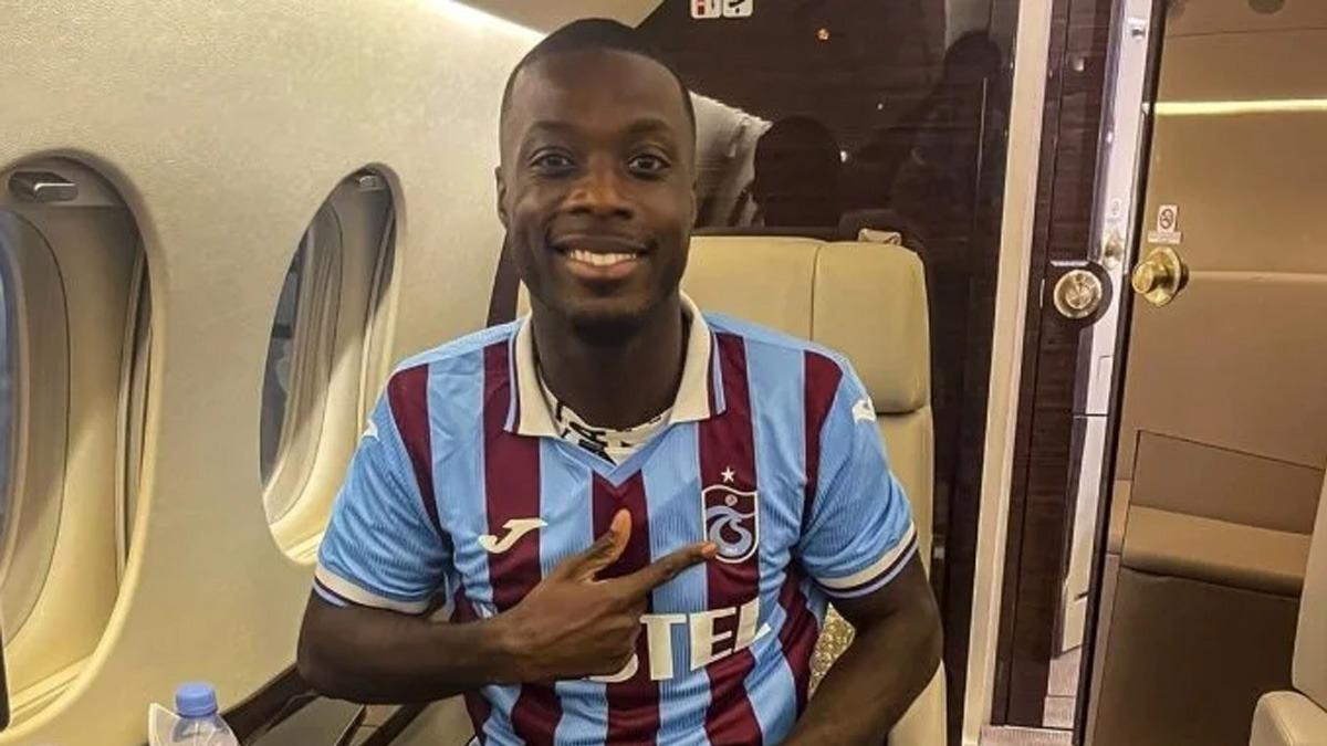 Frtna'nn yldz geldi! Trabzonspor, yeni transferi Nicolas Pepe'ye kavutu