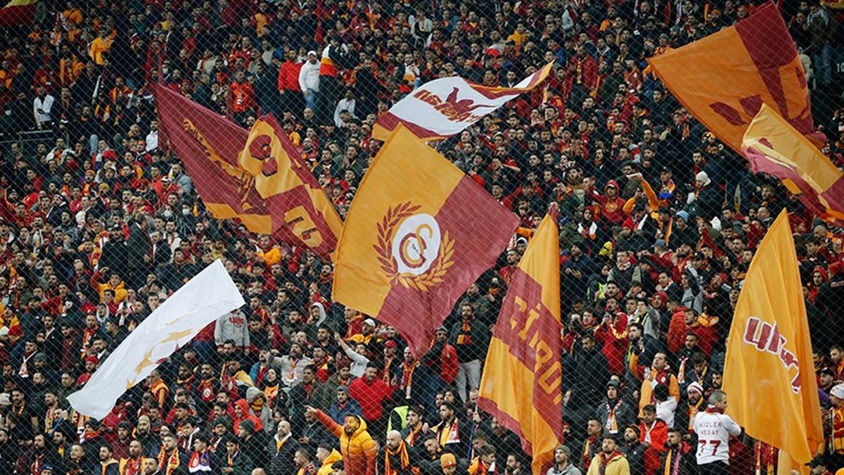 Galatasaray'dan Beikta ve Fenerbahe'ye byk fark 