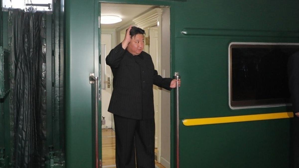 Kuzey Kore lideri Kim Jong-un Rusya'ya gitti