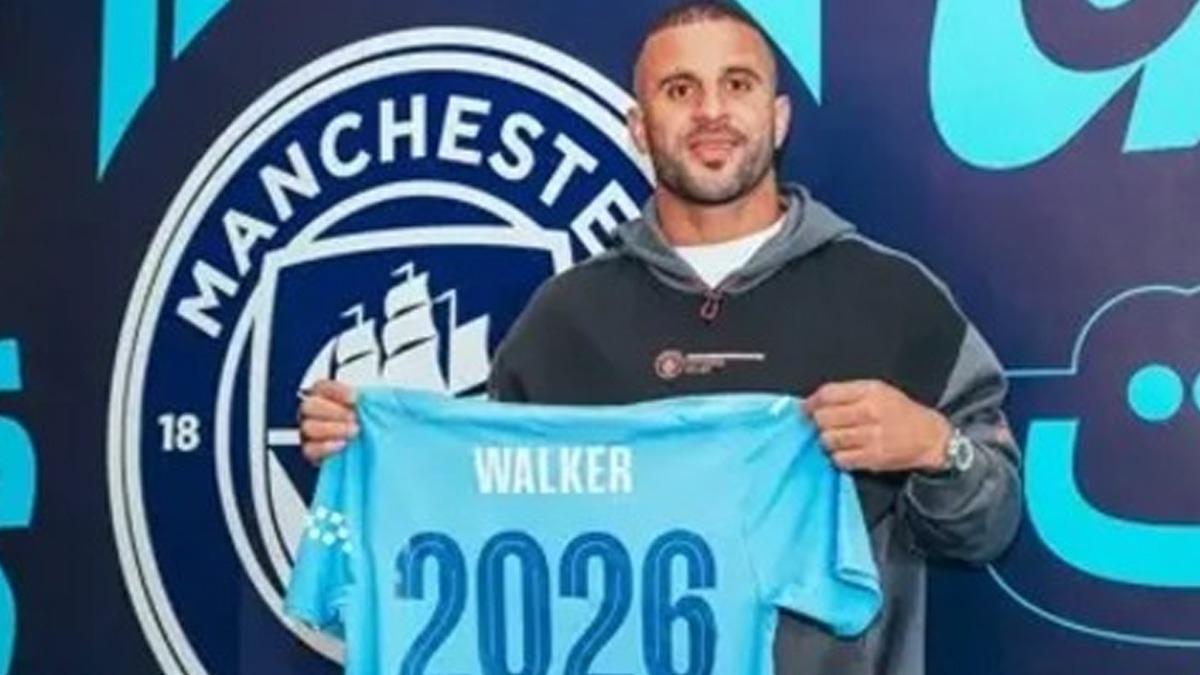 Kyle Walker 2026'ya kadar Manchester City'de